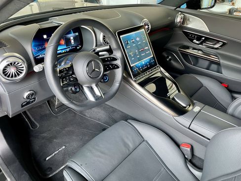 Used 2022 Mercedes-Benz SL 63 AMG AMG SL 63 image 13