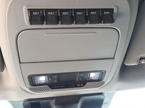 Used 2023 Ford F250 XLT w/ F-250 >10K GVWR Package image 27