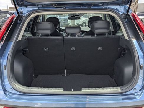 Certified 2023 Kia Niro EX Touring FWD image 15