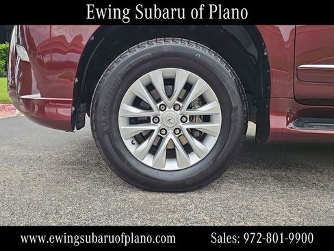 Used 2017 Lexus GX 460 AWD/4WD image 24