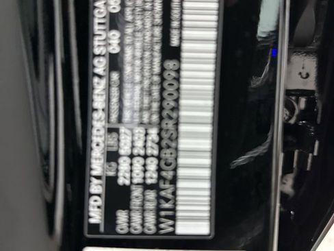 Used 2025 Mercedes-Benz C 300 Sedan image 32