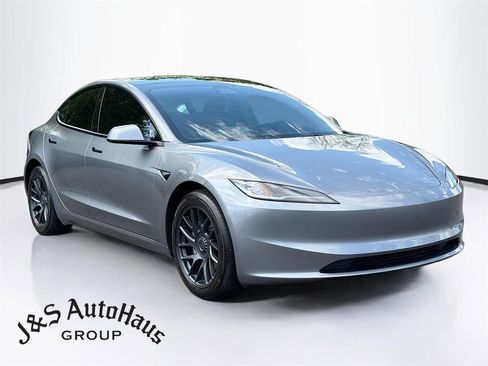 Used 2025 Tesla Model 3 Long Range AWD/4WD image 1