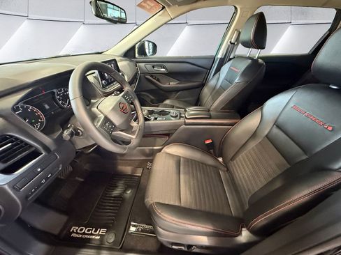 Used 2025 Nissan Rogue SV w/ Rock Creek Premium Package image 7