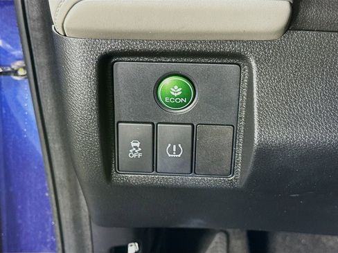 Used 2016 Honda HR-V EX-L image 19