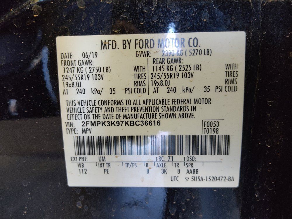 Used 2019 Ford Edge Titanium w/ Equipment Group 301A FWD image 33