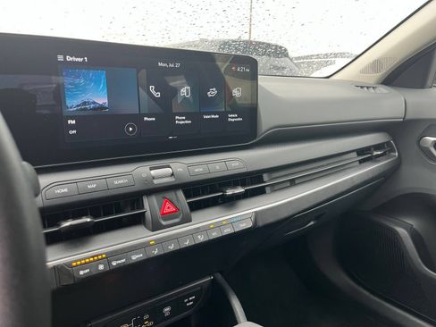 Used 2025 Kia K4 FWD image 19