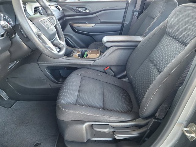 Used 2021 GMC Acadia SLE FWD image 17