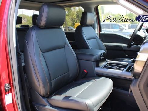 New 2026 Ford F250 Lariat w/ Black Appearance Package AWD/4WD image 7