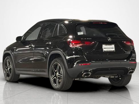 New 2026 Mercedes-Benz GLA 250 image 3
