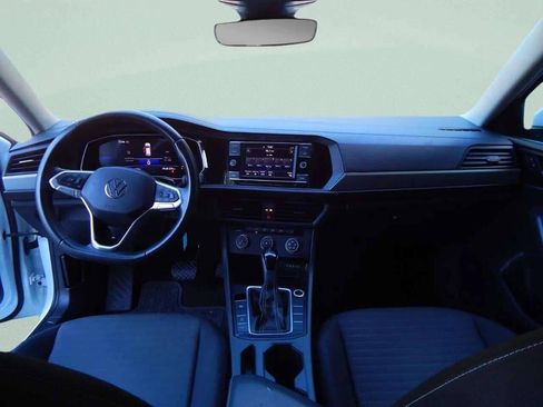 Used 2024 Volkswagen Jetta S image 28