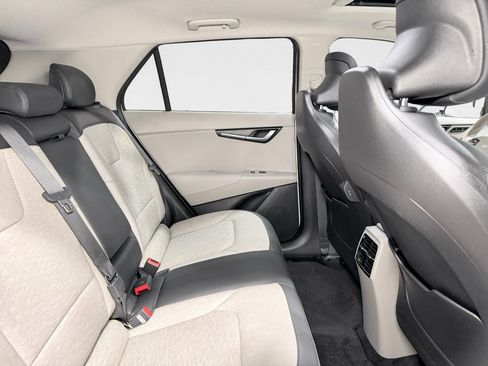 Used 2024 Kia Niro Wave w/ Wave Preserve Package FWD image 21