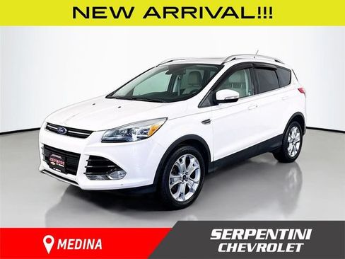 Used 2016 Ford Escape Titanium w/ Equipment Group 301A AWD/4WD image 1