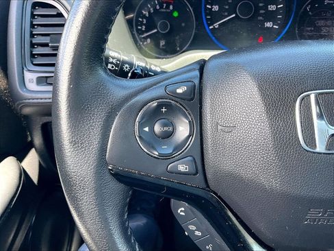Used 2021 Honda HR-V Sport image 21