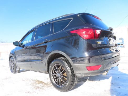 Used 2019 Ford Escape SE image 27