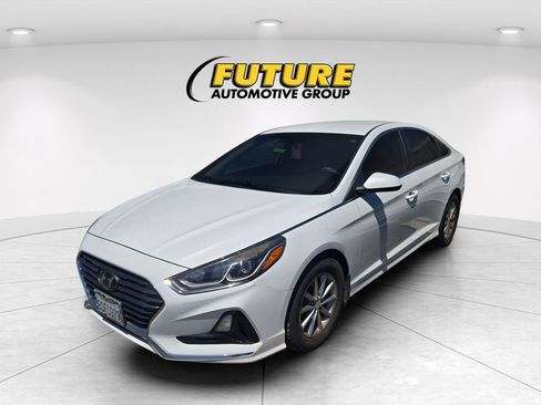 Used 2018 Hyundai Sonata SE FWD image 3