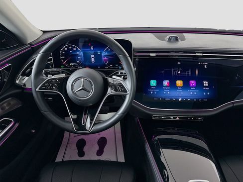 Used 2024 Mercedes-Benz E 350 4MATIC Sedan w/ MBUS Superscreen Package image 24