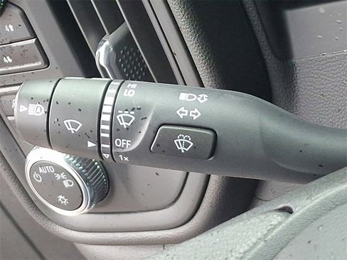 Used 2024 GMC Sierra 2500 Pro w/ Convenience Package image 21