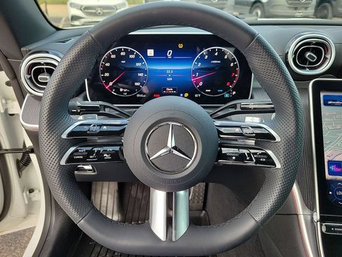Used 2025 Mercedes-Benz CLE 300 4MATIC Cabriolet image 21