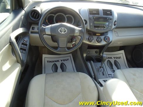 Used 2011 Toyota RAV4 4WD w/ Base L4 Extra Value Pkg image 10