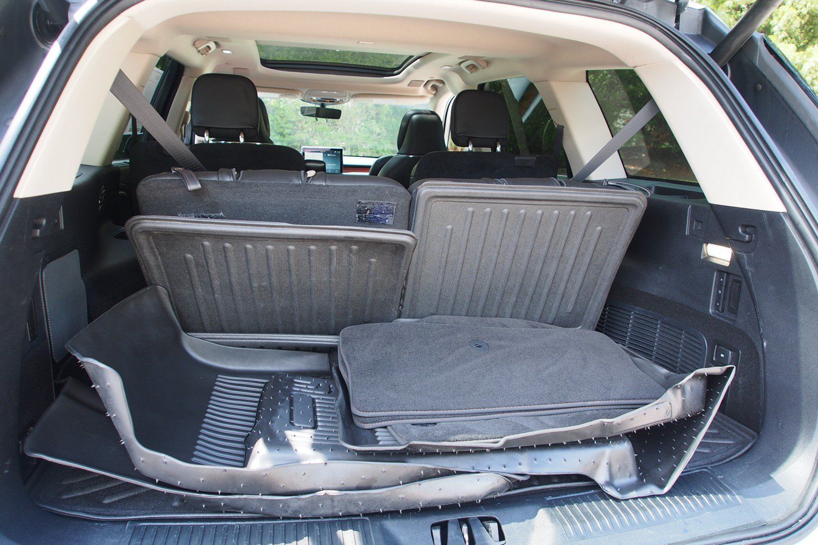 Used 2024 Lincoln Aviator Reserve w/ Equipment Group 201A RWD image 18