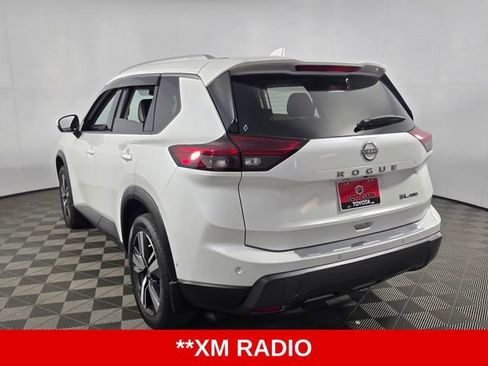 Used 2024 Nissan Rogue SL w/ SL Premium Package AWD/4WD image 6