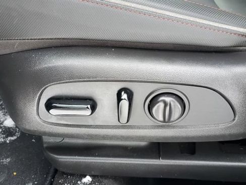 Used 2021 Chevrolet TrailBlazer RS w/ Convenience Package image 20