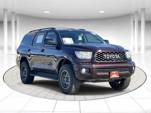 Used 2016 Toyota Sequoia Limited image 5