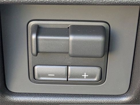 New 2026 GMC Canyon Elevation w/ Convenience Package image 20