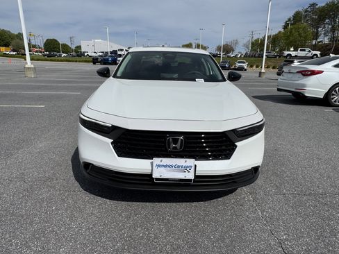 New 2026 Honda Accord SE image 3