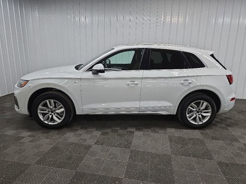 Used 2024 Audi Q5 2.0T Premium AWD/4WD image 5
