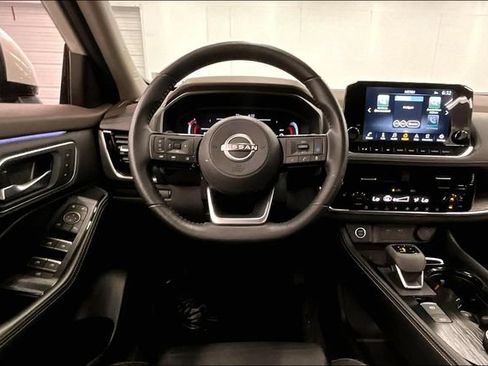 Used 2023 Nissan Rogue Platinum w/ Platinum Premium Package AWD/4WD image 6