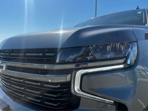 Used 2022 Chevrolet Tahoe RST w/ Luxury Package AWD/4WD image 47