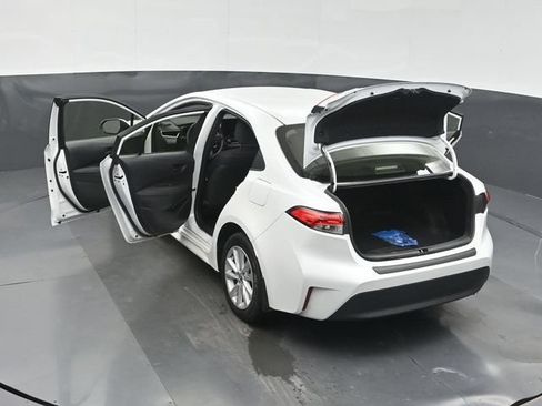 Used 2026 Toyota Corolla LE w/ LE Premium Package AWD/4WD image 59