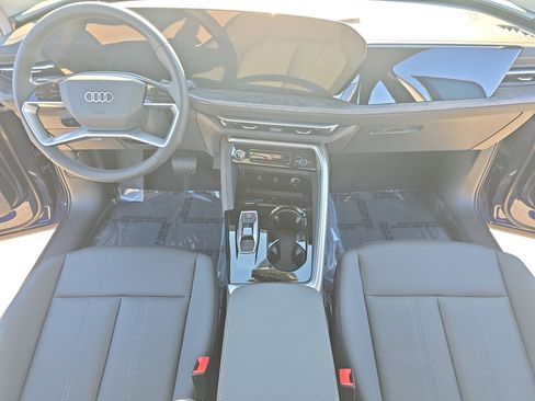 New 2025 Audi Q5 Premium image 9