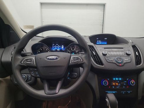 Used 2018 Ford Escape SE image 22