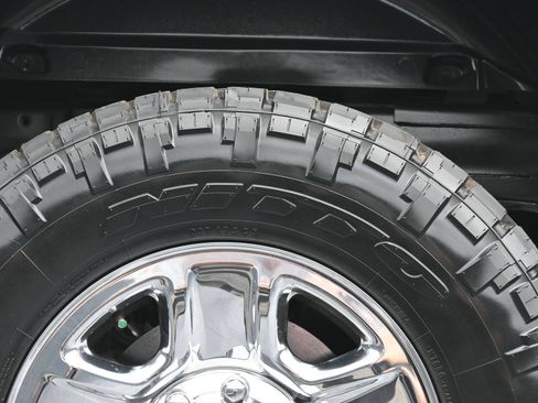 Used 2018 RAM 2500 Tradesman w/ Chrome Appearance Group AWD/4WD image 39