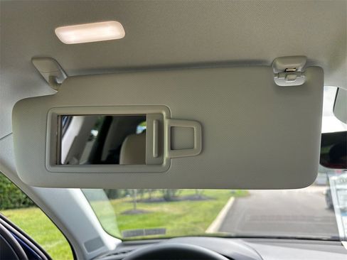 New 2025 Audi Q3 2.0T Premium image 18