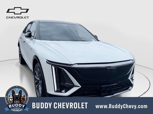 Used 2024 Cadillac Lyriq Sport w/ LPO, Floor Liner Package AWD/4WD image 1