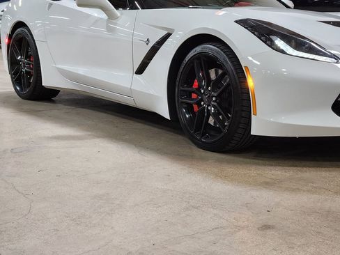 Used 2016 Chevrolet Corvette Stingray Coupe w/ 3LT Preferred Equipment Group image 16