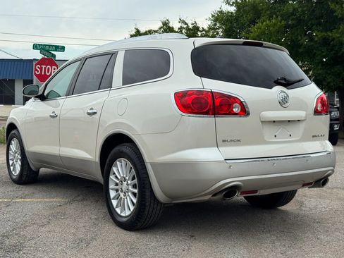 Used 2012 Buick Enclave Leather FWD image 4