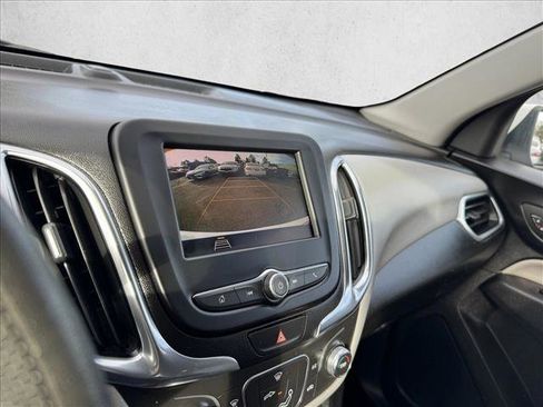 Used 2020 Chevrolet Equinox LT AWD/4WD image 13