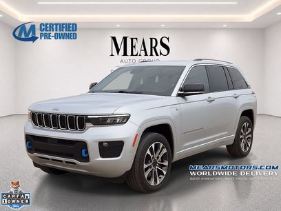 Used 2022 Jeep Grand Cherokee Overland w/ Luxury Tech Group IV