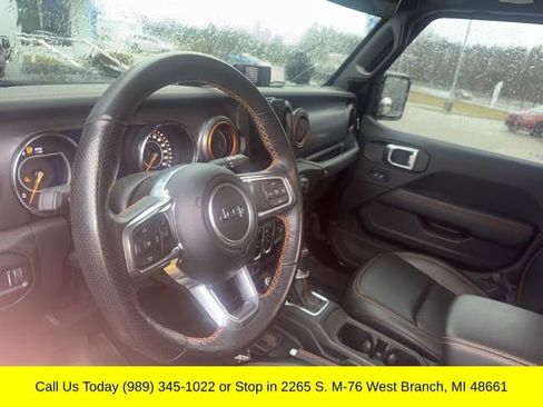 Used 2023 Jeep Gladiator Mojave w/ Cold Weather Group image 8