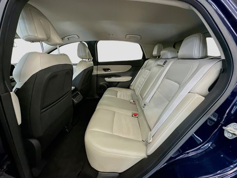 Used 2024 Nissan Ariya AWD image 29