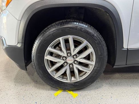 Used 2017 GMC Acadia SLE w/ Driver Alert Package I AWD/4WD image 24