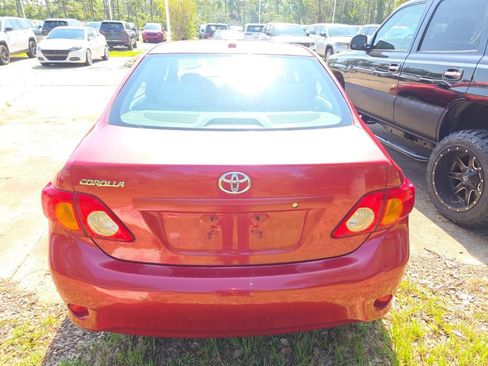 Used 2009 Toyota Corolla LE FWD image 3