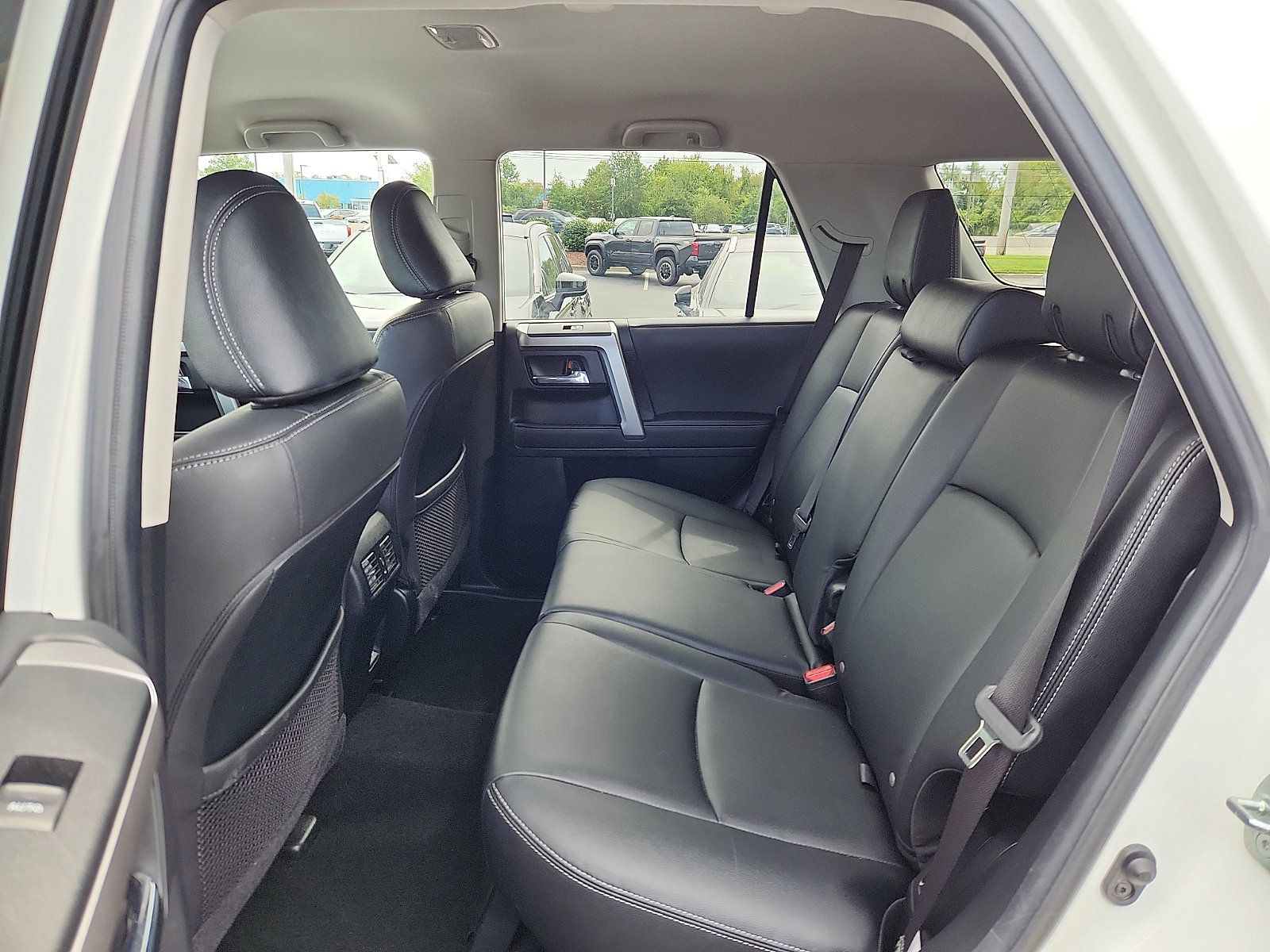 Used 2023 Toyota 4Runner TRD Sport AWD/4WD image 10
