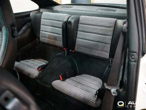Used 1987 Porsche 911 Carrera RWD image 35