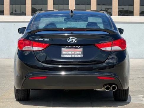 Used 2013 Hyundai Elantra image 8