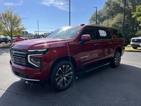 New 2026 Chevrolet Suburban High Country w/ Sun And Tow Package image 5